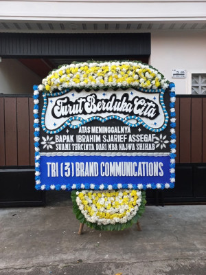 Papan Bunga Duka di Puring Kencana